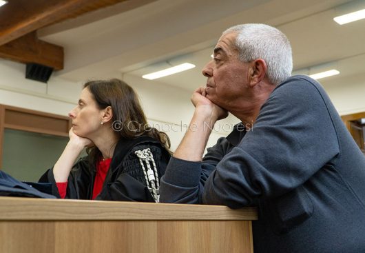 Il padre di Stefano Masala con il difensore (foto S.Novellu)