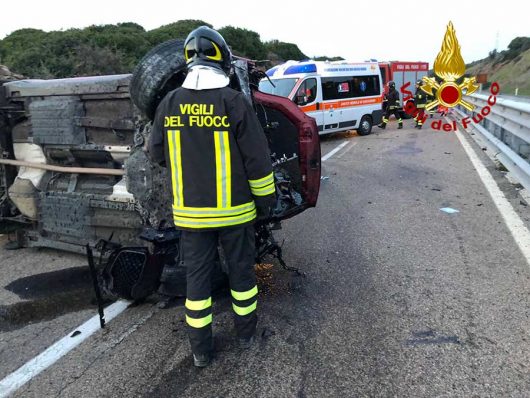 Vigli del fuoco sul luogo dell'incidente