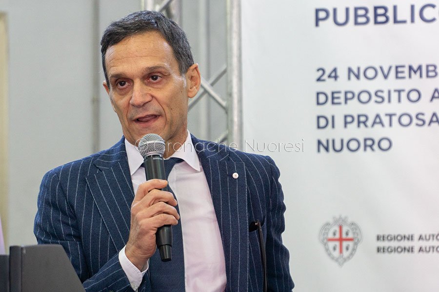 L'amministratore unico dell'ARST Chicco Porcu a Nuoro (foto S.Novellu)