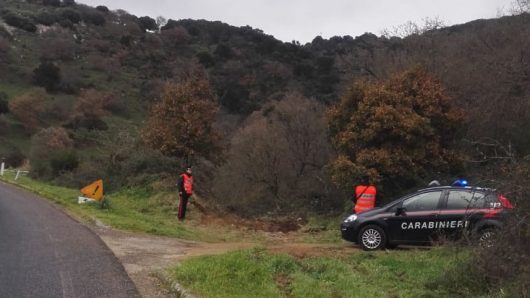 Sarule. Carabinieri sul luogo dell'incidente