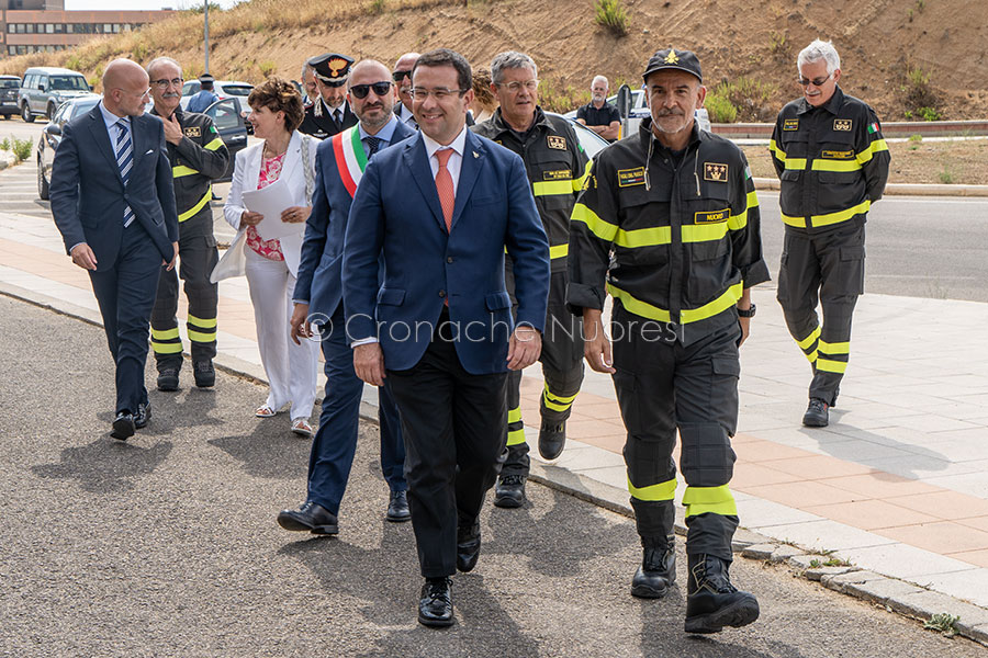 Nuoro, l'incontro con il sottosegretario Candiani dai Vigili del fuoco (foto s.Novellu)