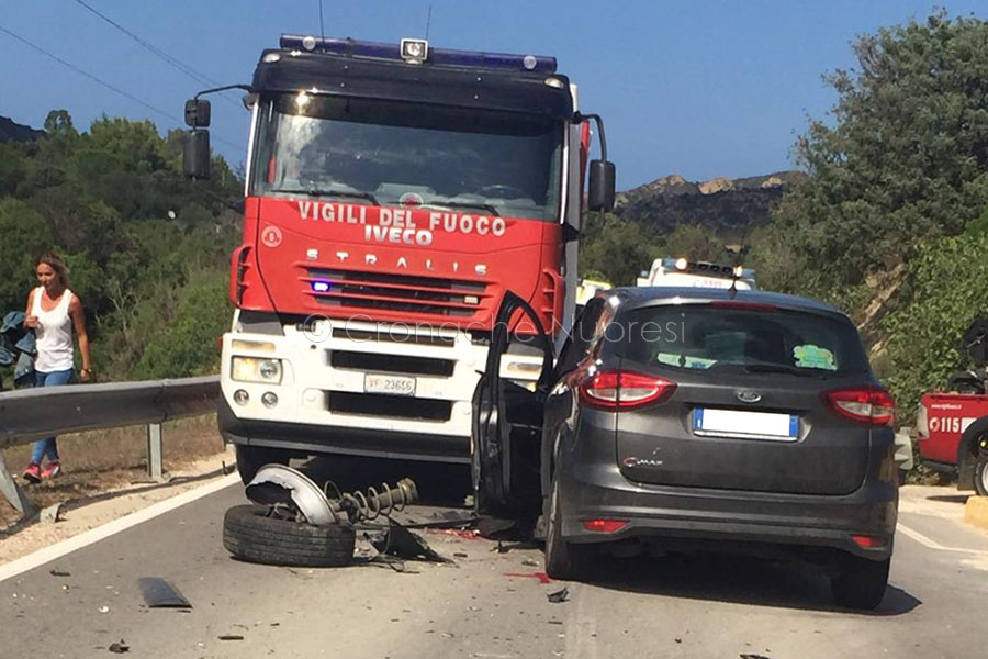 Una delle auto coinvolte nell'incidente