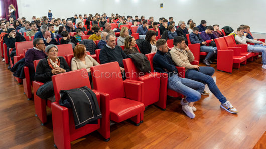 Il ricordo dei fratelli Pintor al Fermi di Nuoro (foto S.Novellu)