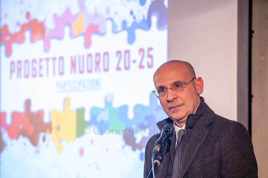 Leonardo Moro, alla presentazione del progetto Nuoro 20-25 (foto S.Novellu)
