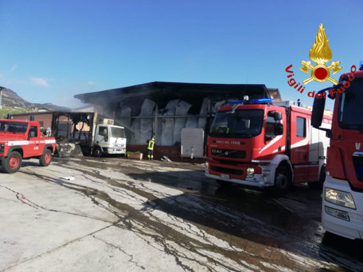 Lo stabilimento Milia carni dopo lo spegnimento dell'incendio