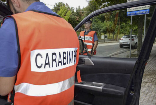 I Carabinieri durante i controlli dopo la rapina