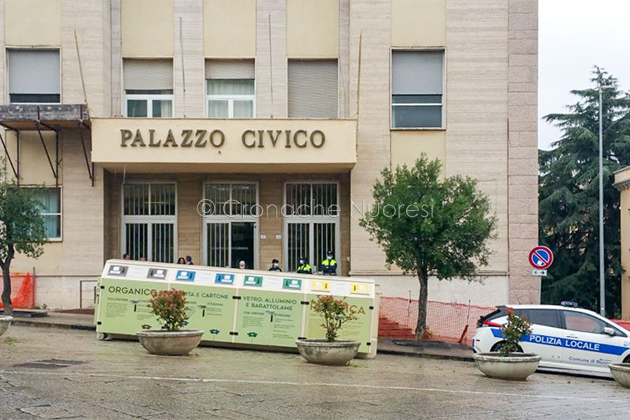 Isola ecologica Mobile (f- S. Meloni)