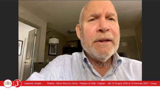 Steve McCurry all'inaugurazione della propria mostra