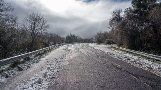 Il monte di Sant'Antonio nevicato (foto S.Novellu)