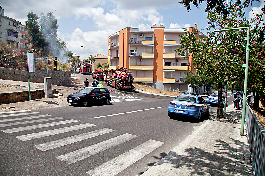 Notte brava in piazza Mameli: denunciati due giovani