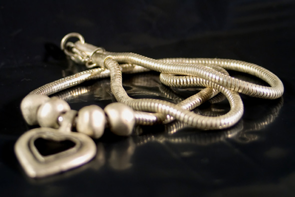 Tortolì: rapina ai danni di una pensionata