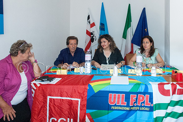 Sindacati e Enti pubblici: " creiamo una rete di sviluppo locale"