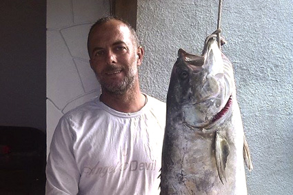 Pesca miracolosa a Orosei, pescata una leccia di 25 chili