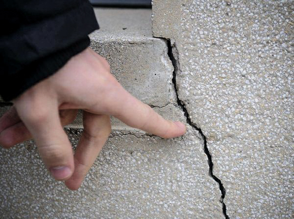 Pericolo scongiurato per la scuola dell'infanzia appena consegnata