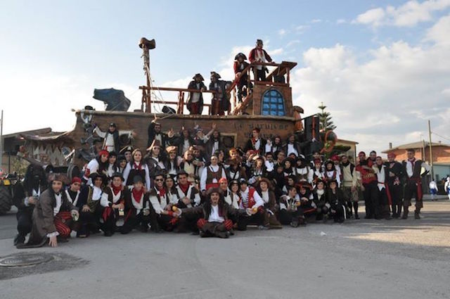 Al via il carnevale di Sarule con i carri allegorici e tanta  voglia di divertirsi