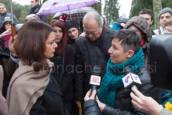 Nuoro. Lavoratori del tessile e cassintegrati incontrano la Boldrini per non essere dimenticati