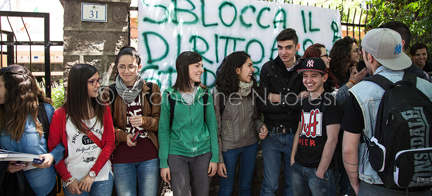 Buona scuola: la prima denuncia alla commissione europea dei docenti sardi parte da Nuoro