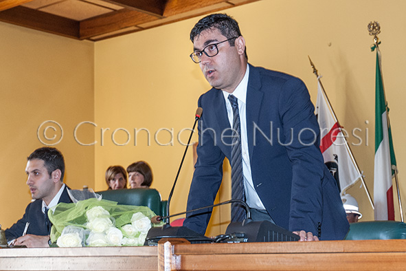 Non si placa la polemica sui presunti aumenti delle indennità. Soddu ribadisce: «Saiu dice falsità»