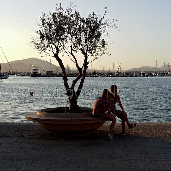 Ritrovate a Nuoro le due ragazzine di 12 e 16 anni scomparse ad Alghero