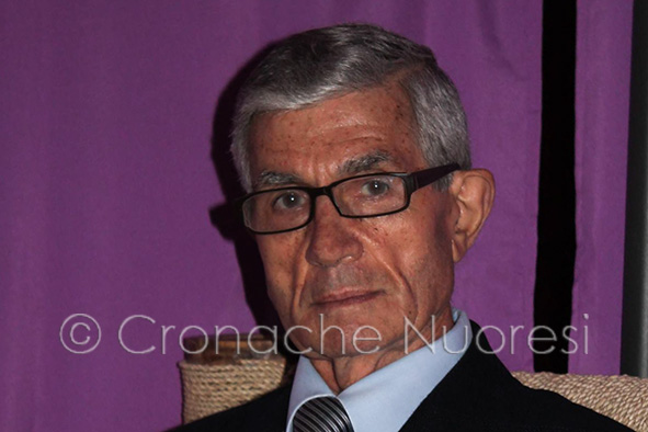 Scompare a 82 anni l'ex Consigliere regionale nonché insegnante e pittore nuorese Siro Sini