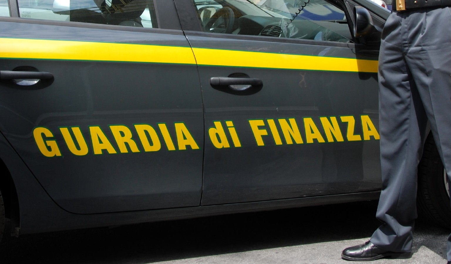 Guardia di Finanza: Concorso per titoli ed esami, per il reclutamento di 8 tenenti del ruolo tecnico – logistico – amministrativo del corpo