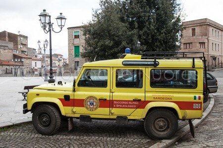 Turista tedesca dispersa a Punta Catirina-Montalbo, ricerche in corso