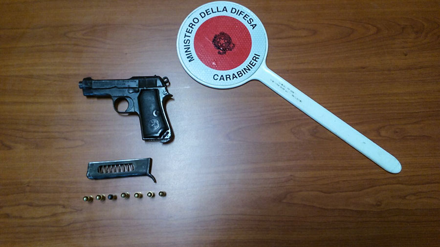 Spara al rivale a Orune, 48enne arrestato per tentato omicidio