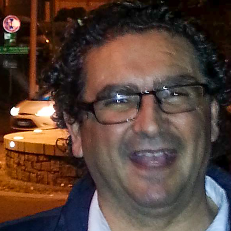 Tragedia a Galtellì: ristoratore muore schiacciato tra la propria auto e un muretto