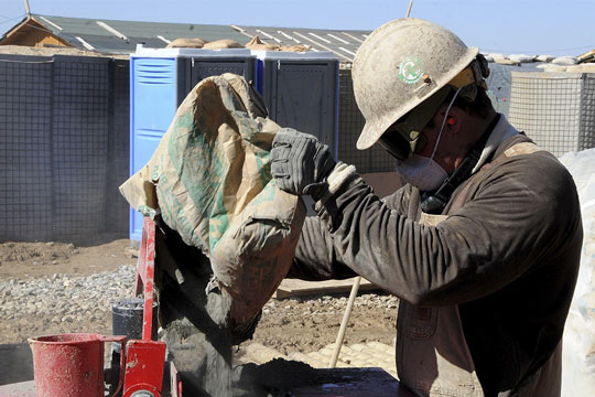 Onanì: due muratori per cantiere comunale