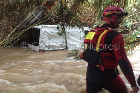 Tragedia scampata: salvi i due tecnici Enel travolti da torrente in Ogliastra