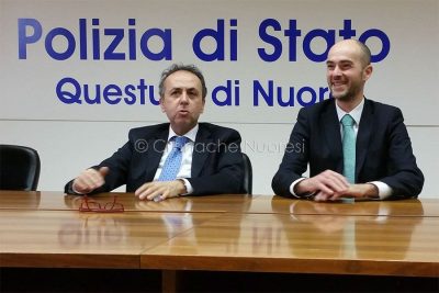 Mustaro col Questore Paolo Fassari (foto S.Meloni)