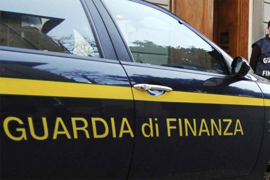 Evasore seriale: le Fiamme gialle confiscano un patrimonio da 4,5 milioni di euro