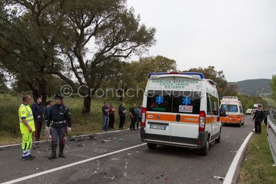 I mezzi di soccorso sul luogo dell'incidente (foto S.Novellu)