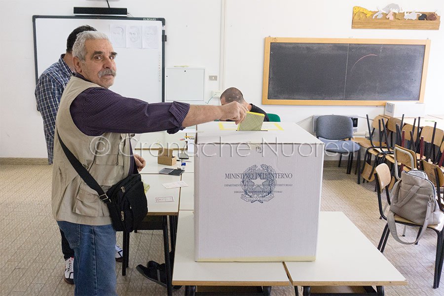 Referendum: quasi 23% affluenza in Sardegna alle 19. A Nuoro il 22,87%