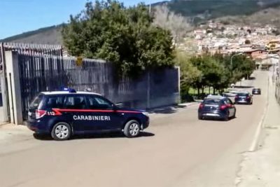 I Carabinieri durante il blitz di Sindacopoli