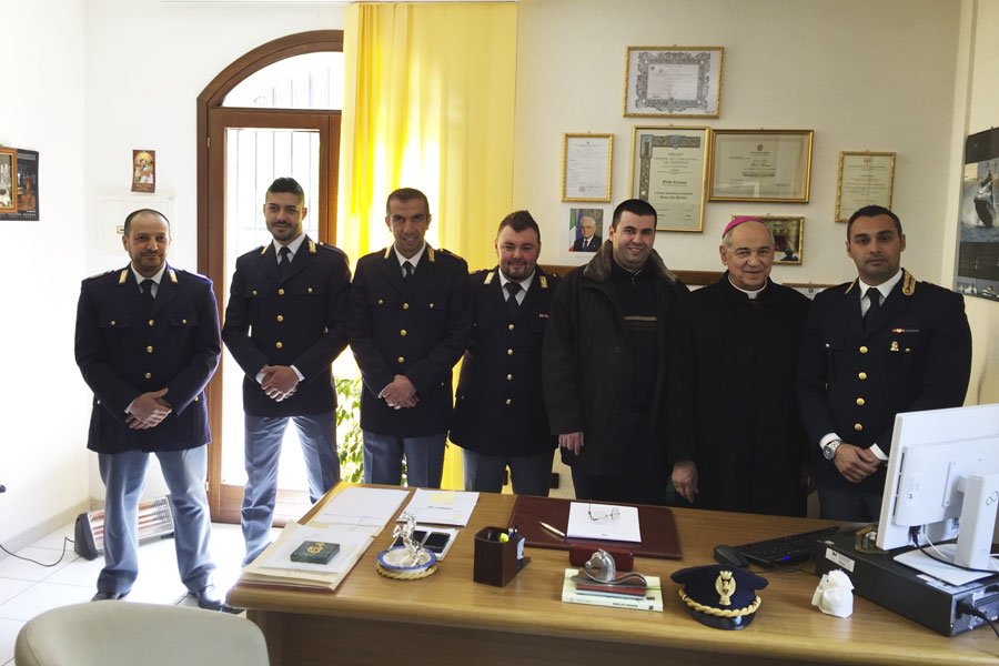 Visita pastorale del vescovo di Nuoro Mosè Marcia al Commissariato di Gavoi