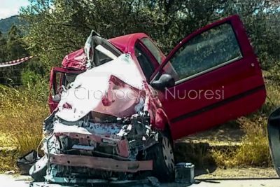 Incidente frontale al bivio di Lula (foto Cronache Nuoresi)