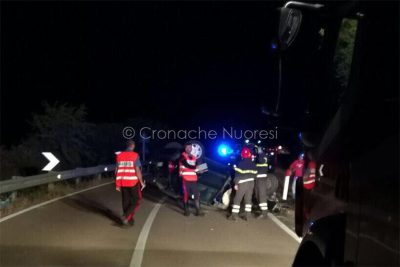 L'auto del sacerdote dopo l'incidente