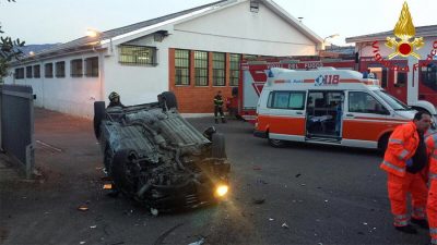 L'Alfa 147 subito dopo l'incidente