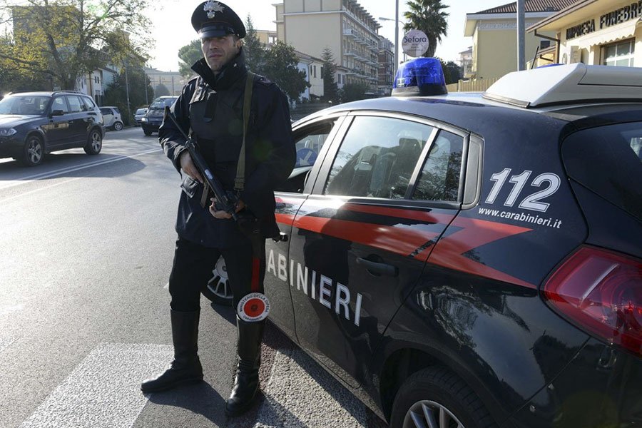 Carta di circolazione falsa, denunciato un automobilista