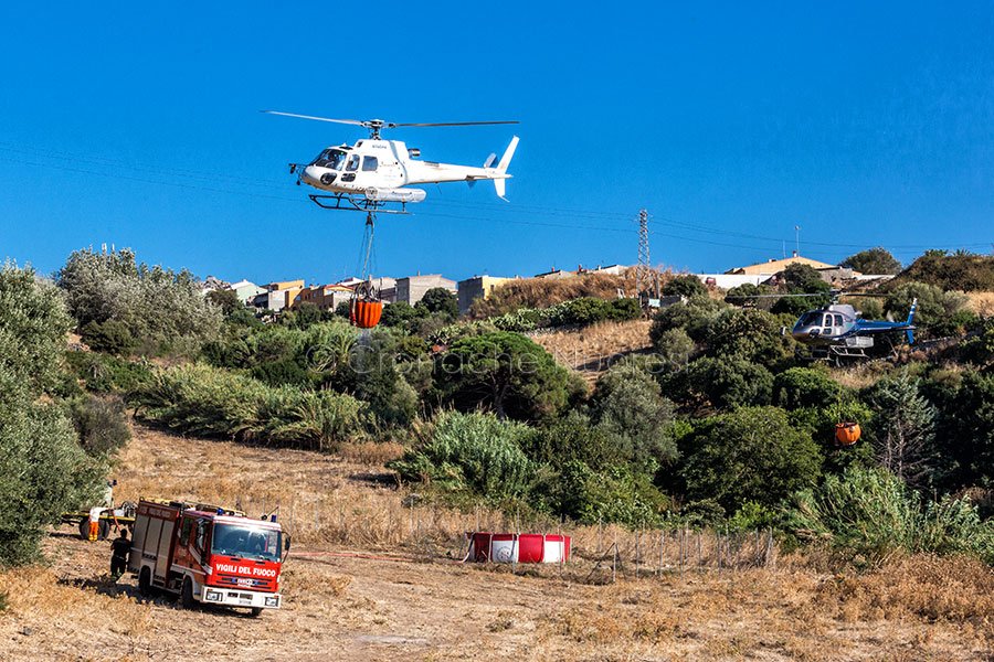 Ancora fuoco nel Montiferru: ettari di bosco in cenere a Cuglieri