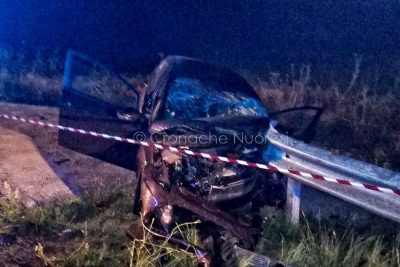La Ford Fiesta dopo lo schianto mortale