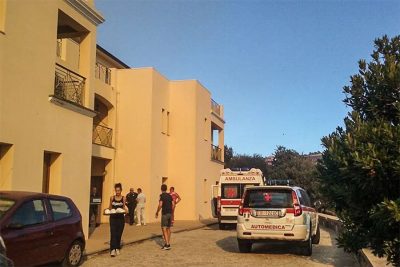 L'evacuazione della casa di riposo di Scano (foto F.Frascaro)