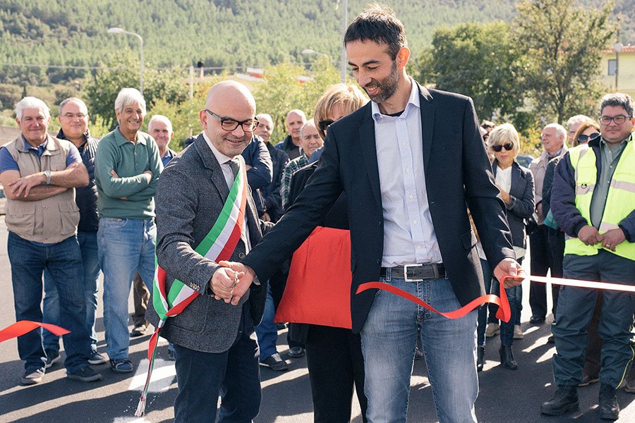 Oliena: inaugurata la strada “Sa Trave”, che collega l’abitato alla 129
