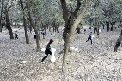 Puliamo il monte 2016