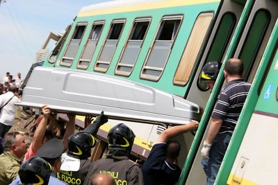 Un'immagine dell'incidente ferroviario sulla Nuoro-Macomer