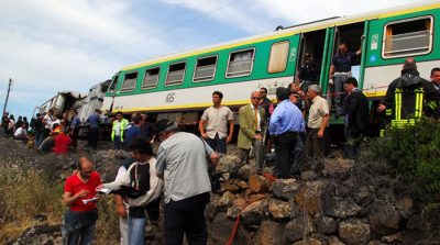 Un'immagine dell'incidente ferroviario sulla Nuoro-Macomer