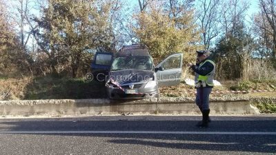 La Dacia Logan subito dopo l'impatto