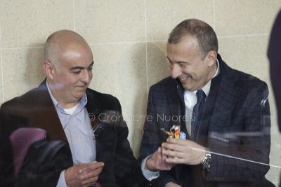 Francesco Rocca con l'avvocato difensore Manconi (foto Cronache Nuoresi)