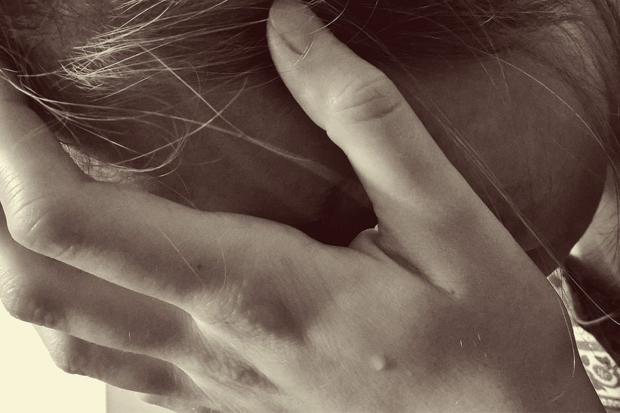 Violenza sessuale su una tredicenne: scatta l’arresto per un 20enne